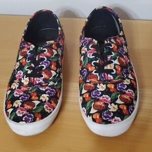 Disney Alice In Wonderland Floral Canvas Sneakers Size 11
